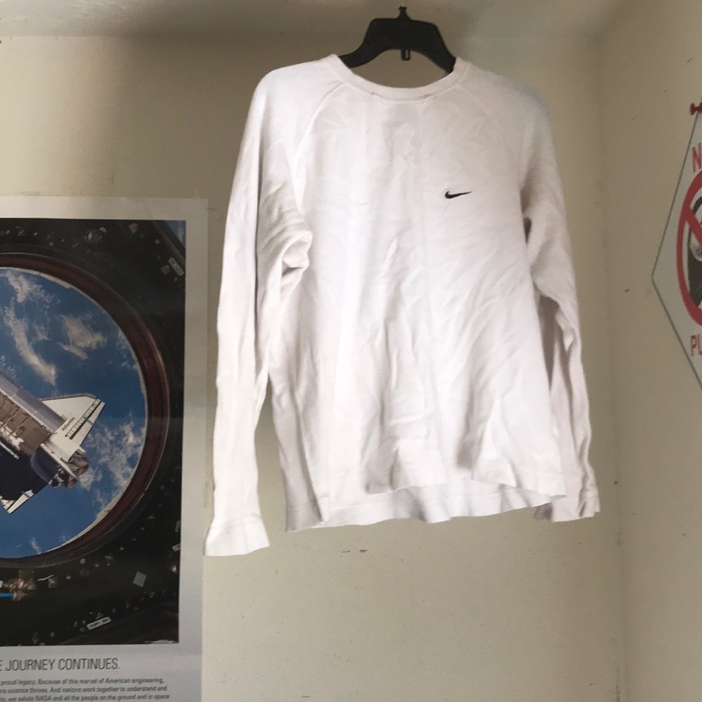 Nike thermal undershirt